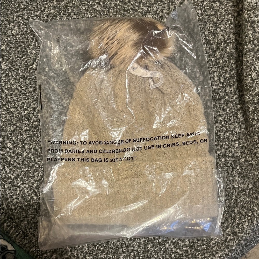 Calia Barely Khaki Pom Pom Beanie Hat - Picture 4 of 4
